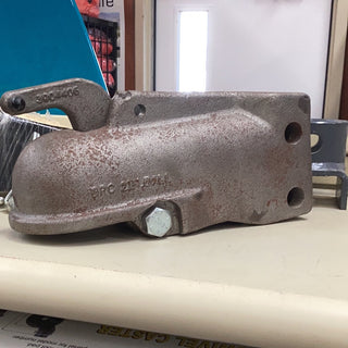 Versatile Towing Control: 2" 10K Adjustable Auto-Lock Coupler