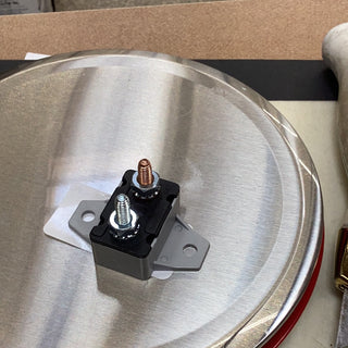 Efficient Power Management: The 40A Plastic Circuit Breaker